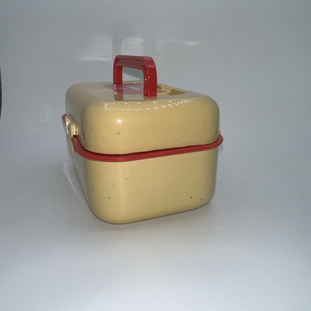 1993 Singer Sewing Box RARE Kids Excellent Condition Accessories Included - Picture 5 of 9